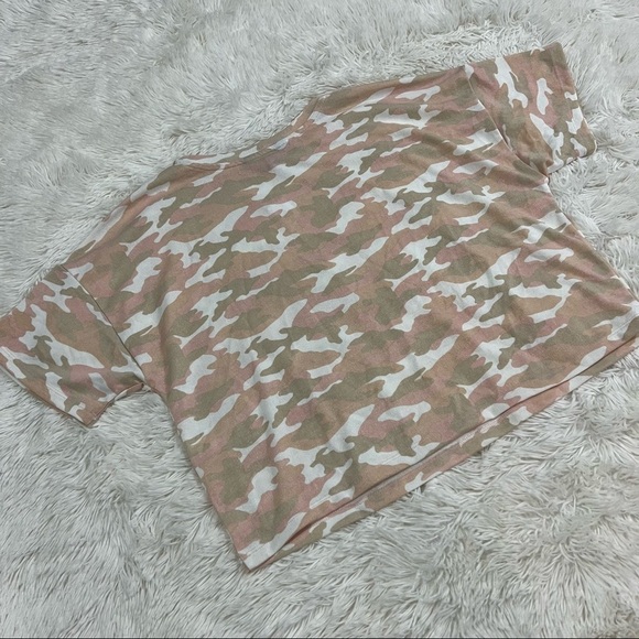 Banana Republic pink & tan Camo Luxspun cropped shirt size XS NWT - Picture 6 of 9